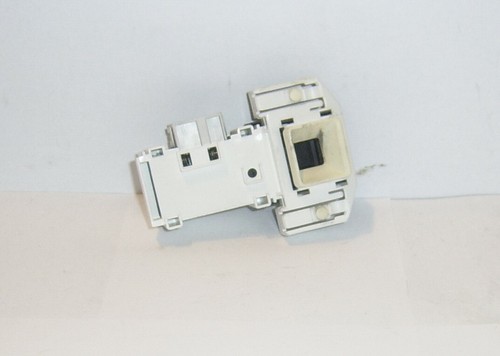 9000170393 Türschloss Türverriegelung  Bosch Siemens Neff  Waschmaschine   DM070