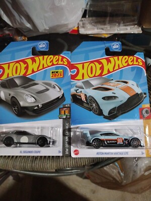 1/64 2023 LOT 2 HOT WHEELS ASTON MARTIN.EL SEGUNDO COUPE
