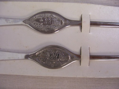 VINTAGE LOBSTER FORKS, STAINLESS STEEL, FOX RUN CRAFTSMEN,3 SETS OF 2, NEW - Picture 3 of 7