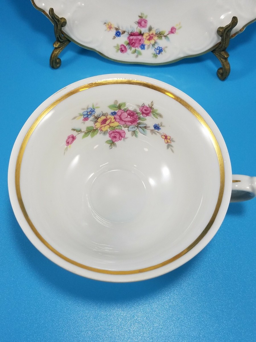 Vintage Walbrzych China Poland 4081 Footed Tea Cup & Saucer Set