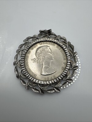 Elizabeth II Del Gratia Regina FD Leaf Pendant Coin