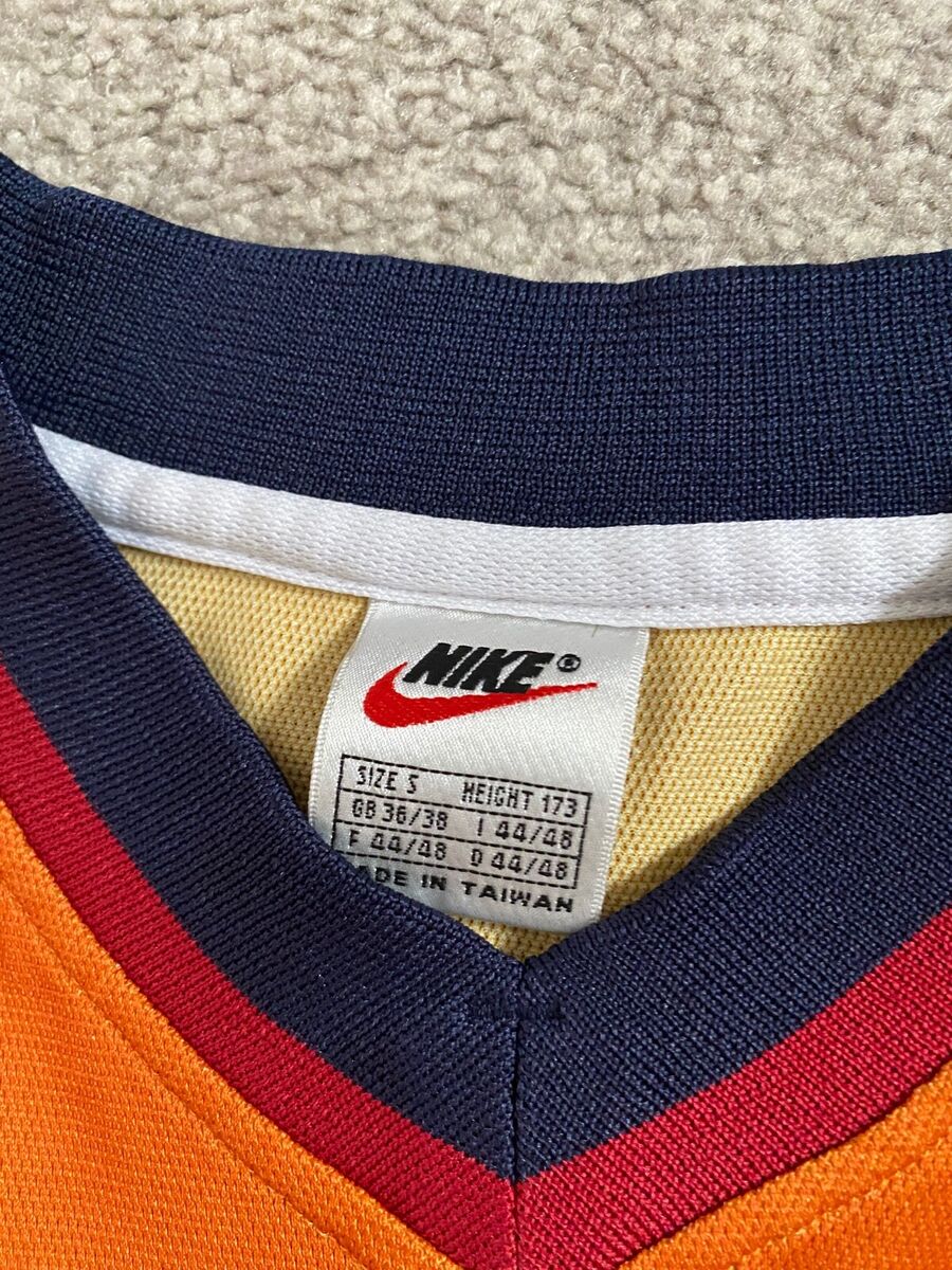 RARE VINTAGE FC BARCELONA FOOTBALL CLUB FCB NIKE AWAY SHIRT