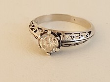 Vintage lab created CZ cubic zirconia sterling silver ring sz 7.5