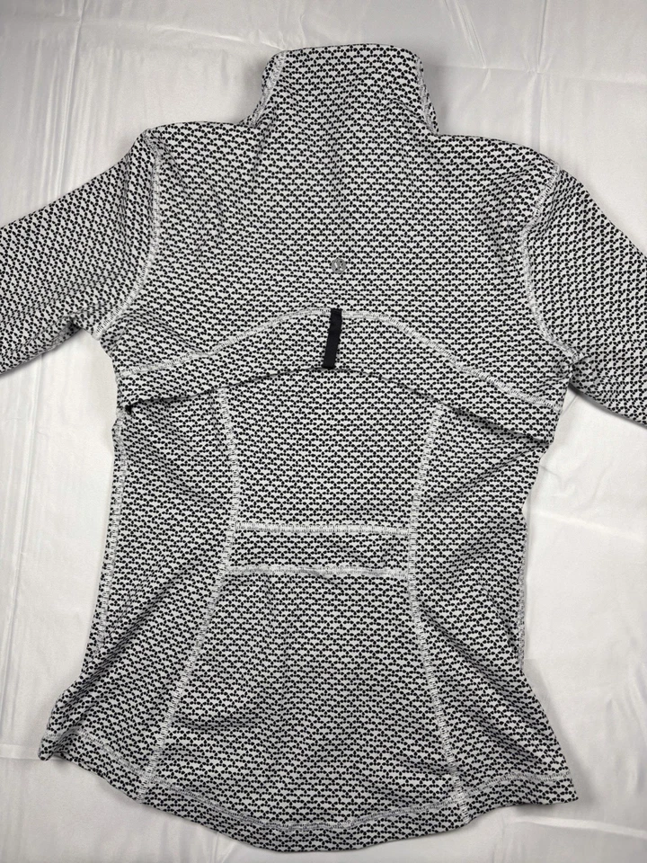 Jaqueta Lululemon Define Teeny Tooth branca preta tamanho 6 nova sem etiquetas - Imagem 2 de 4