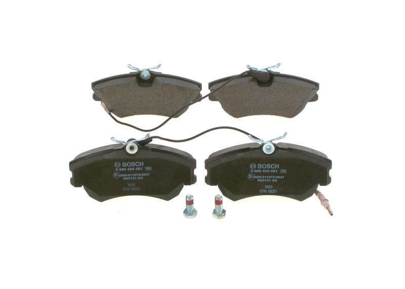 Maintenance freinage Renault : Kit plaquettes BOSCH 0 986 424 451 haute résistance usure