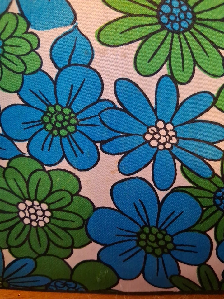 Álbum de fotos vintage de tela floral con flores azul verde y blanco como está ver fotos Foto 3 de 4