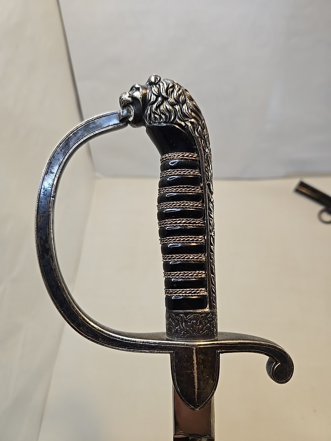 WWI German Bavarian Officers Sword w/Scabbard - Eickhorn - Silver Lion Headed