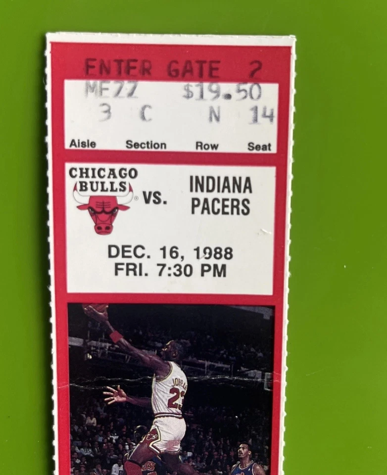 1988 CHICAGO BULLS VS. INDIANA PACERS  STUB **MICHAEL JORDAN (PICTURED) - Image 3 of 4