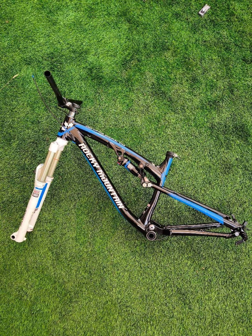 Rocky Mountain フレーム Rickshoxフォークセット Rocky Mountain Frame with RockShox Fork Set 27.5 inch Japan
