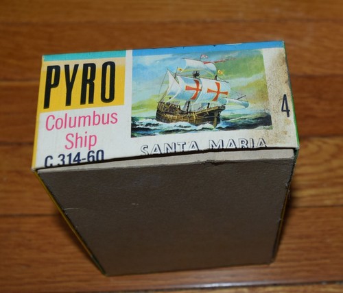 Pyro USA Spanish Boat COLUMBUS SANTA MARIA 5.5" Historic Ship Model Kit C314-50 - Picture 5 of 5
