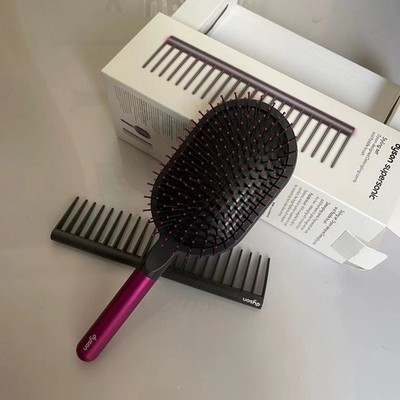 New Supersonic Styling Set; Detangling Comb and Paddle Brush 969747-01