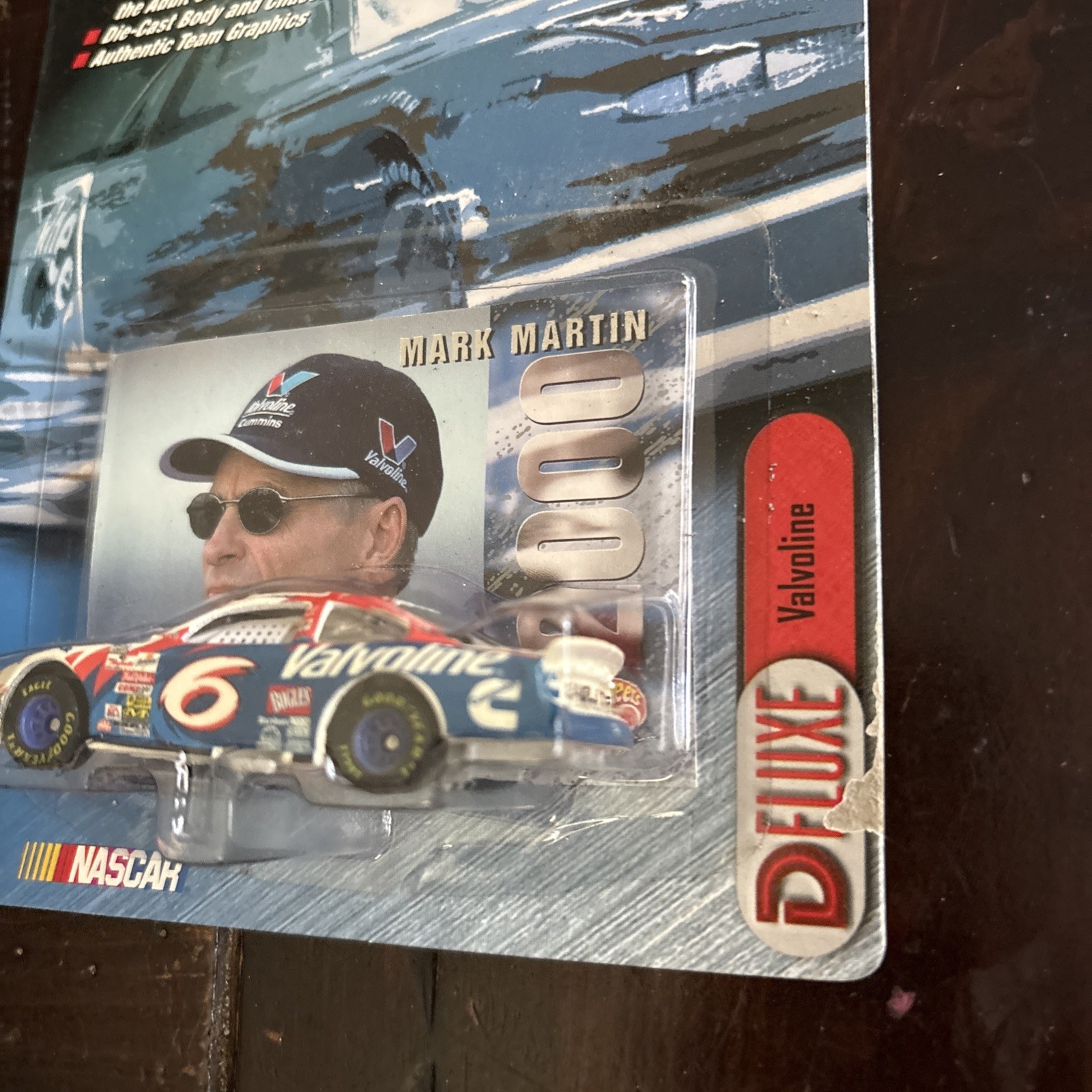 Picture 4 of 6