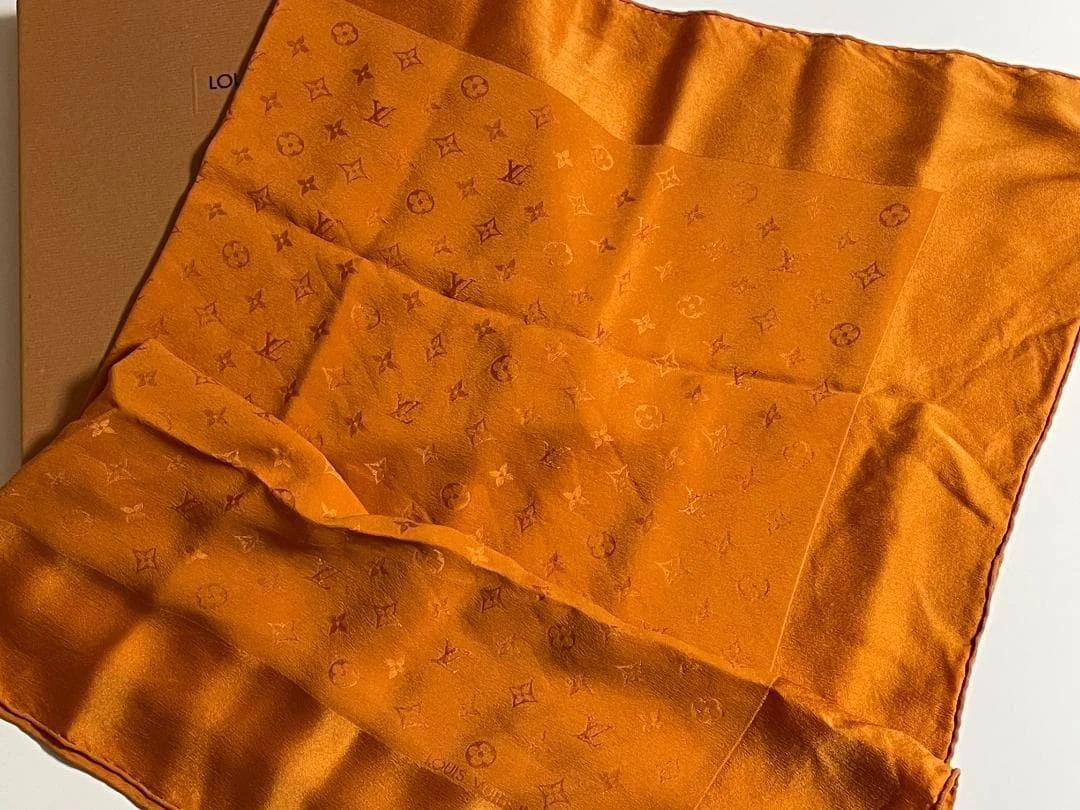 Louis Vuitton Carré Monaco スカーフ Orange Louis Vuitton Orange Scarves & Wraps for Women for sale - eBay