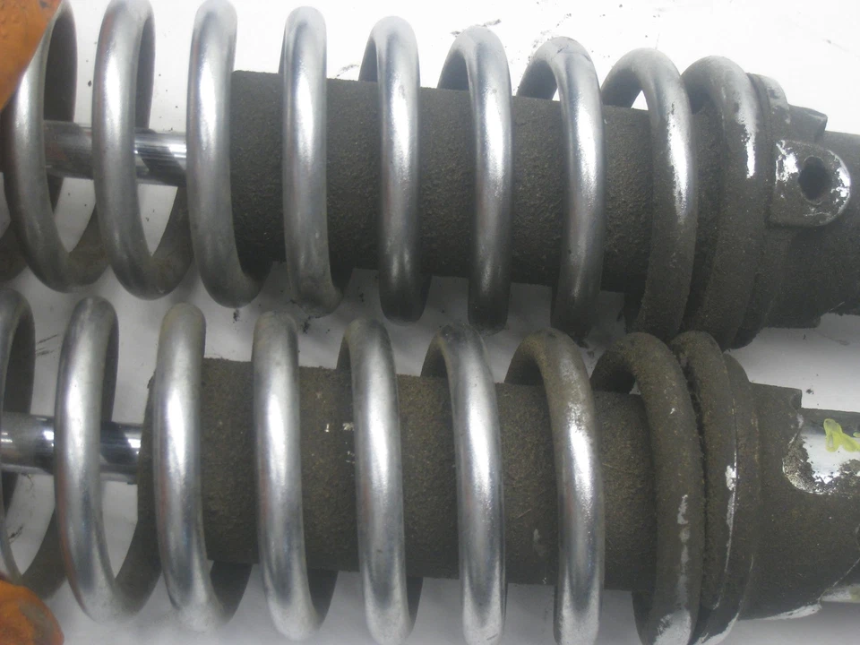 Par de amortiguadores de suspensión trasera izquierda y derecha Suzuki GS750EC GS 750 EC 1979 Foto 4 de 4