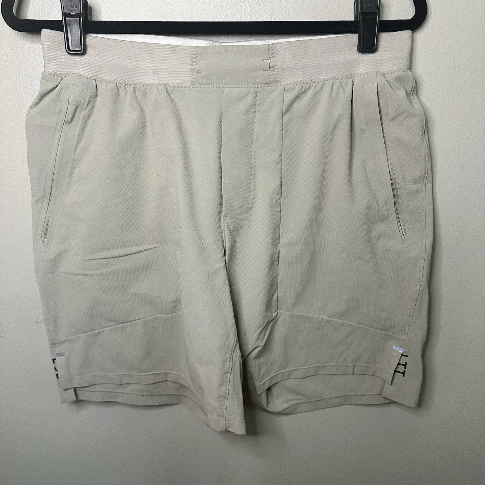 Lululemon License to Train Shorts Beige Raw Linen Gorpcore Clean Girl Aesthetic