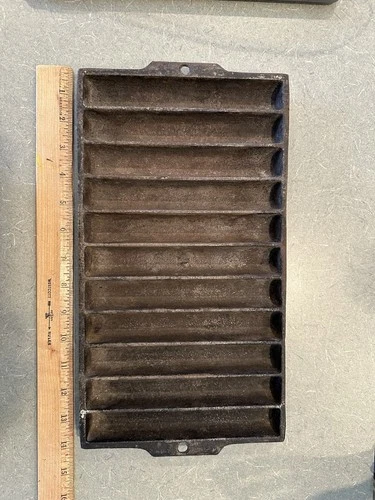 Vintage Griswold Erie-954 B-Corn Bread-Cast Iron Pan