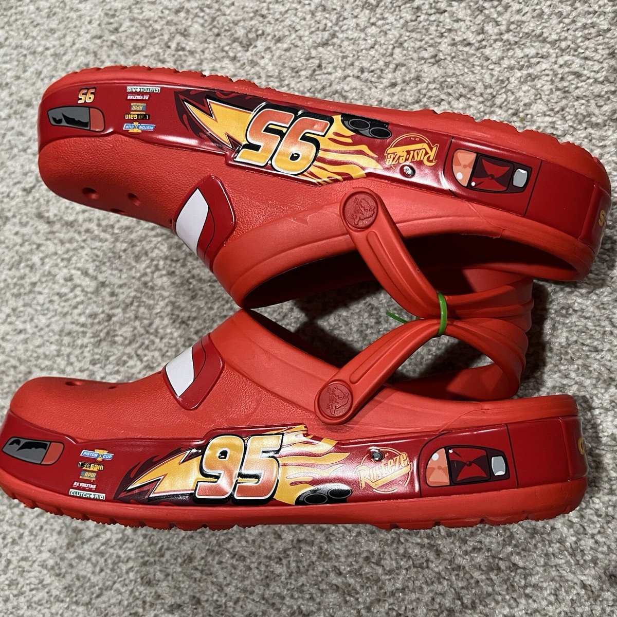 CROCS Lightning McQueen Shoes M8/W10 Classic Clogs Pixar Cars