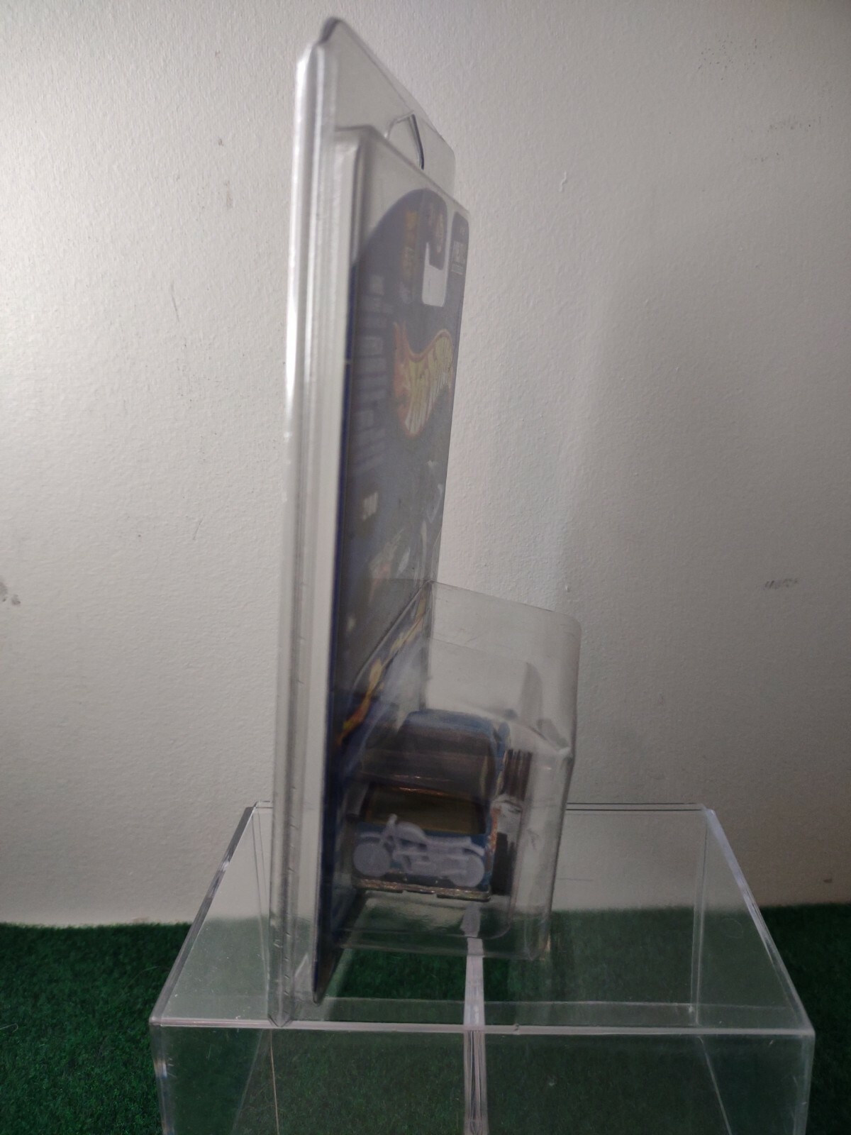 Picture 6 of 12