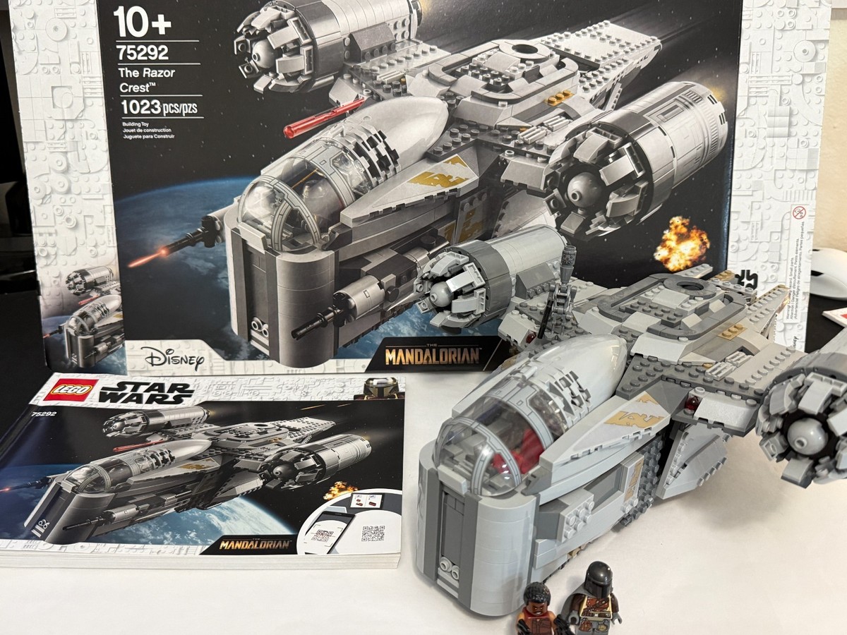 yuuricaページ The Razor Crest™ 75292 | Star Wars™ | Buy online at the Official