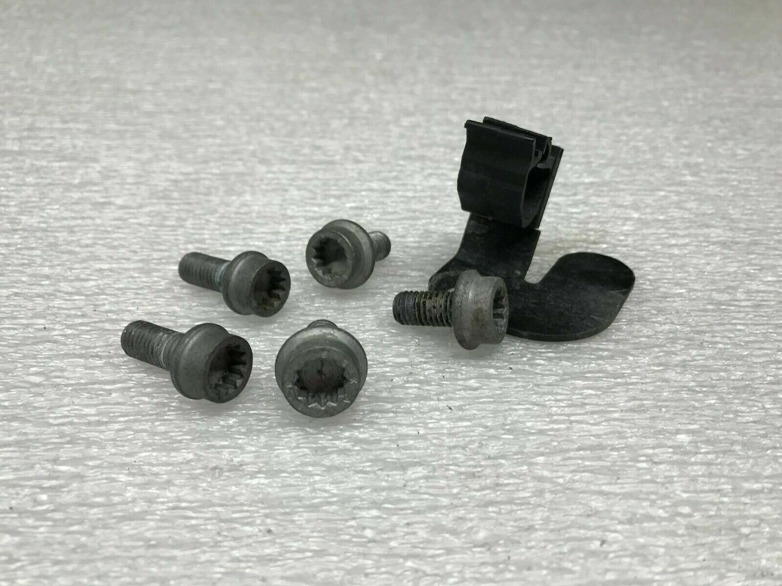 LAMBORGHINI GALLARDO LP570 SL REAR DRIVESHAFT AXLE DUST SHIELD OEM 8E0501721