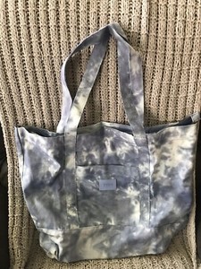 blue and pink purse