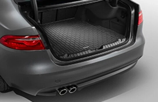GENUINE JAGUAR BOOT TRUNK LOADSPACE RUBBER MAT XF T2H24326