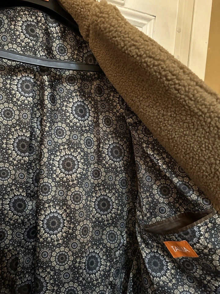 Abrigo de oso de peluche Tallia Foto 4 de 4