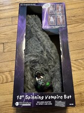 Large Hanging Spinning VAMPIRE BAT Halloween House Prop Latex Rubber VINTAGE 18  