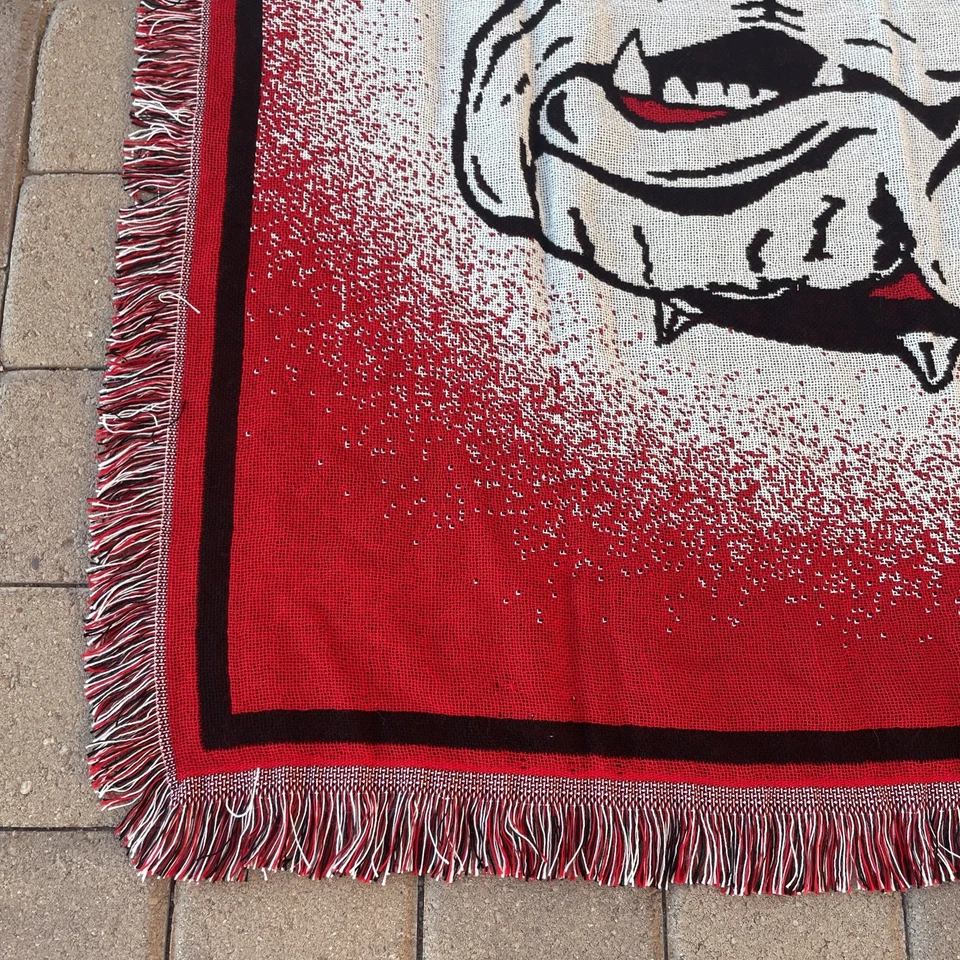 Vintage University Of Georgia Bulldogs  Collegiate Tapestry Throw Blanket 59x44 - Image 3 of 3