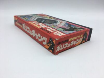 1984# LSI BANDAI ELECTRONICS LCD DOUBLE PLAY POLICE & GANG MADE IN