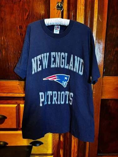 Men's Fruit of the Loom New England Patriots Navy T-Shirt X-Large