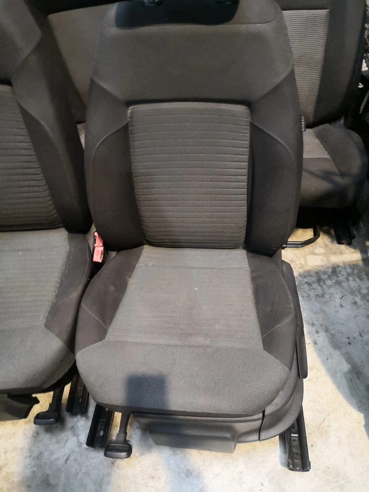 Tappezzeria Sedili Anteriori Polo 2020 Volkswagen Foto 3 de 4