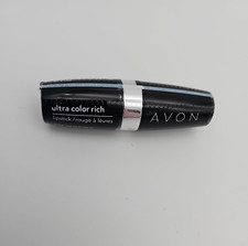 AVON ULTRA COLOR rich LIPSTICK - perfect red U416