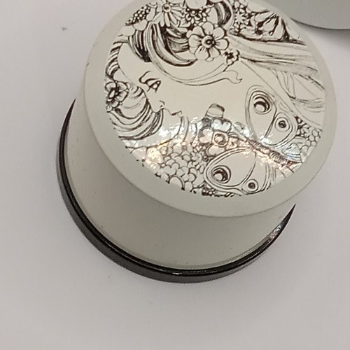 Vtg Japan Plastic Black & White Round Mini Trinket Jars Art Deco Flower Girl - Picture 2 of 11