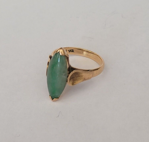 Vintage 14KT TY Lee Gold Jadeite Ring - Picture 3 of 11