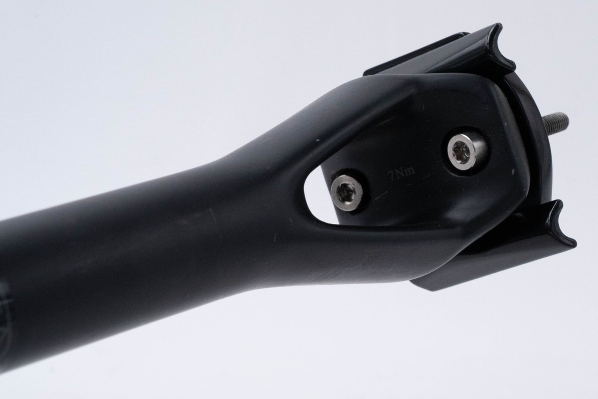 NOS FOCUS CPX CONCEPT CARBON SEATPOST 27.2 mm 2 BOLTS 390 mm
