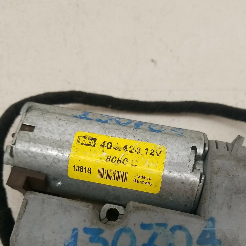 2000 2001 2002 00 01 02 Audi A6 A4 / Quattro Sun Roof Motor Oem 4B0959591B - Image 4 of 4