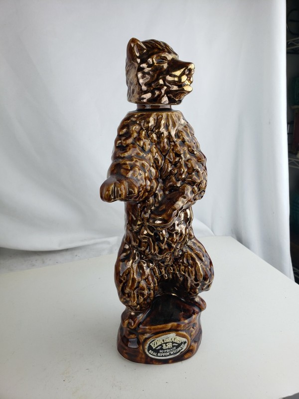 Vintage 1968 Ezra Brooks Bear Decanter 90 Proof Real Sippin' Whiskey 