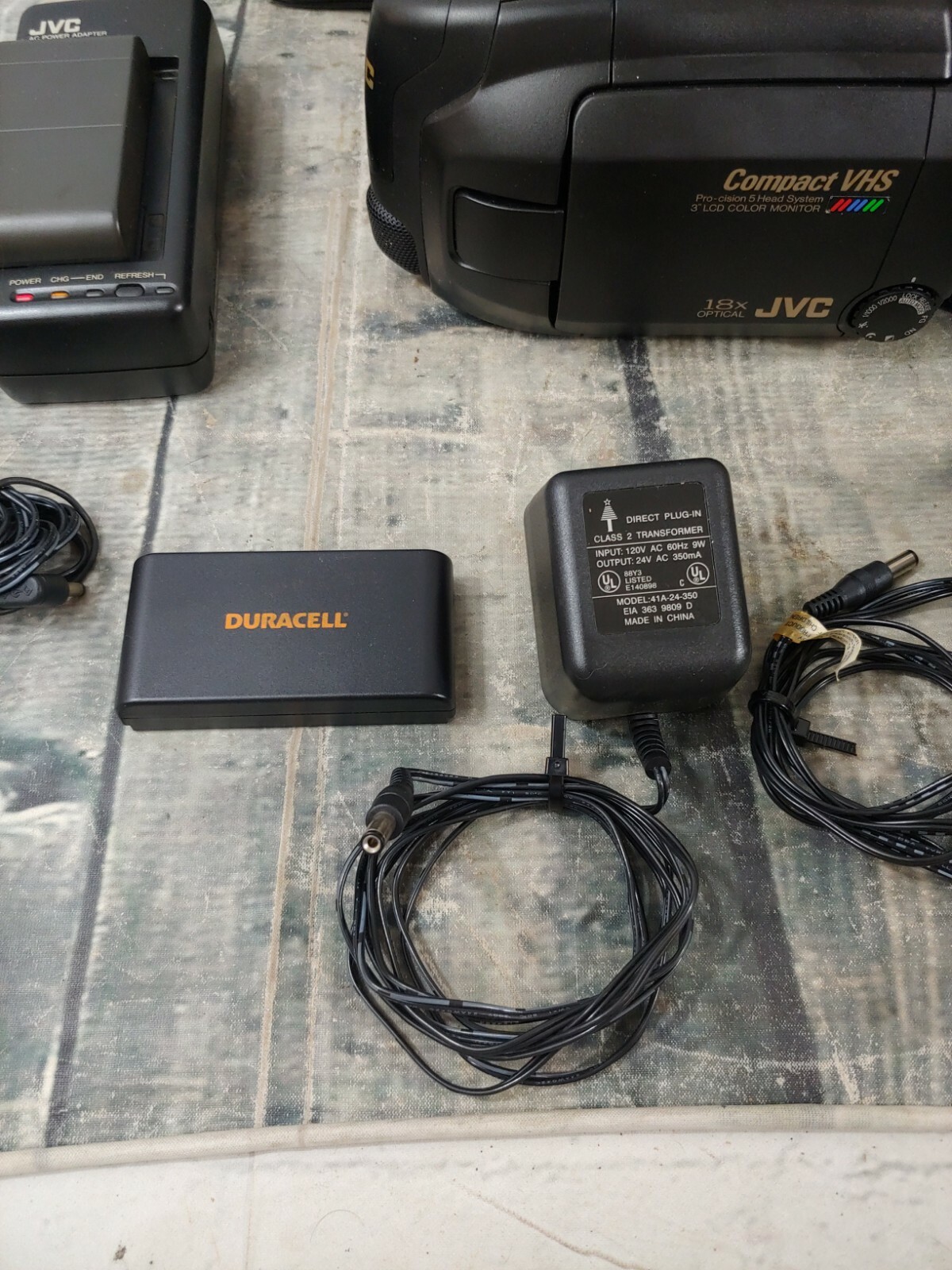 Jvc Model GRAXM10U Video Movie Camcorder w/chargers, batteries, & case