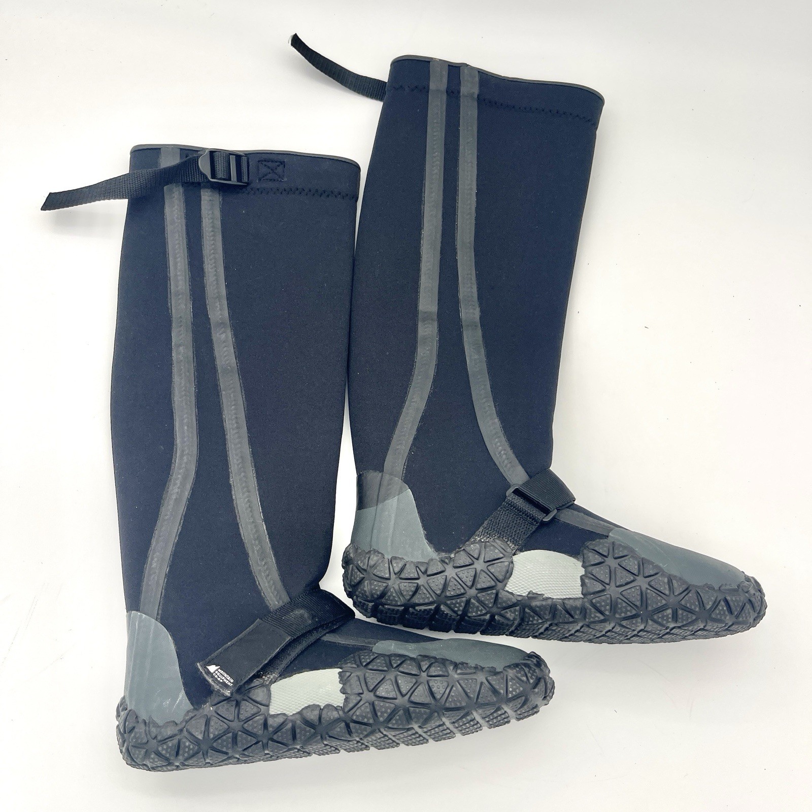 MEC Neoprene Water Booties - Women's 6 -  Wetsuit Kayak/Wadi