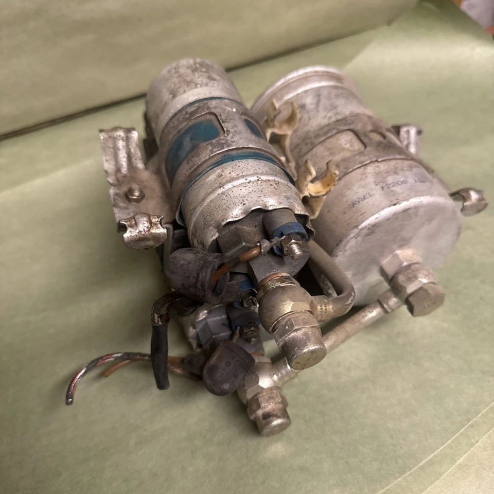 Mercedes-Benz | W140 | Clase S | Paquete de arnés de filtro de bombas de combustible OE 1405407709 Foto 3 de 3