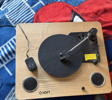 ION Max LP Belt-Drive Turntable Built-In Speakers Wood Finish USB 2.0