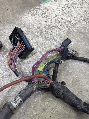 2004-2005 Chevy GMC 2500HD LLY Duramax Ecm / Tcm Transmission Wiring Harness - Picture 4 of 18