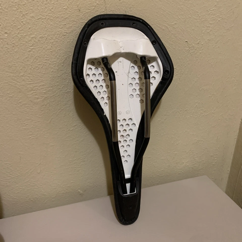 SILLÍN ASIENTO CONFORT BICICLETA CARRETERA DBR DIAMANTE RESPALDO CARRERAS DBR PARA HOMBRE 290 MM X 130 MM Foto 3 de 3