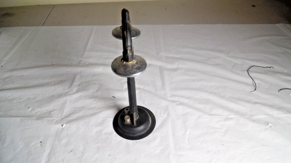 Marx Tinplate Vintage Lamp Post 0/027 -Used -Untested - Image 3 of 4