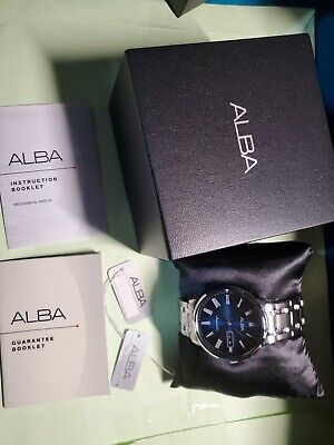 Brand New Seiko Alba 5 Bar Ref.Y676-X028 Stainless Steel Brand New Seiko Alba 5 Bar Ref.Y676-X028 Stainless Steel