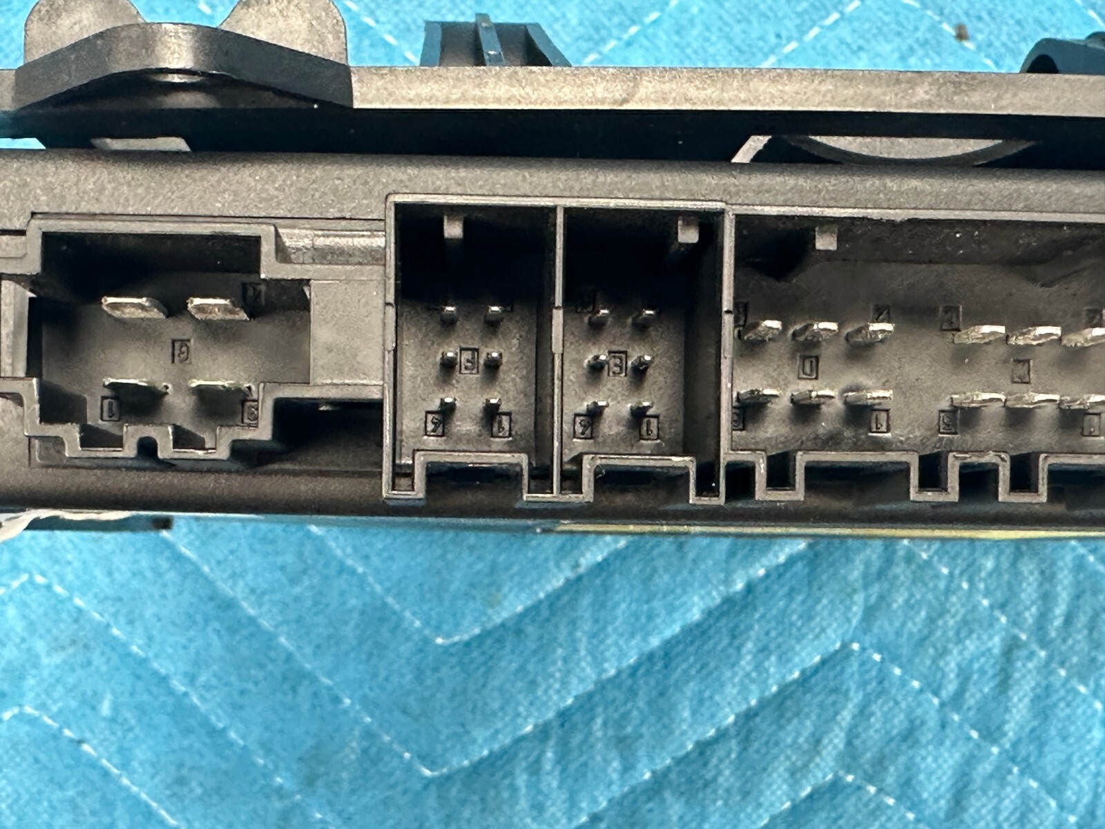 Bentley Flying Spur Front Passenger Seat Adjustment Control Module 2006-2012 OEM