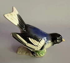 Exquisite Vintage Porcelain Blue Finch Figurine - Mid-Century Collectible