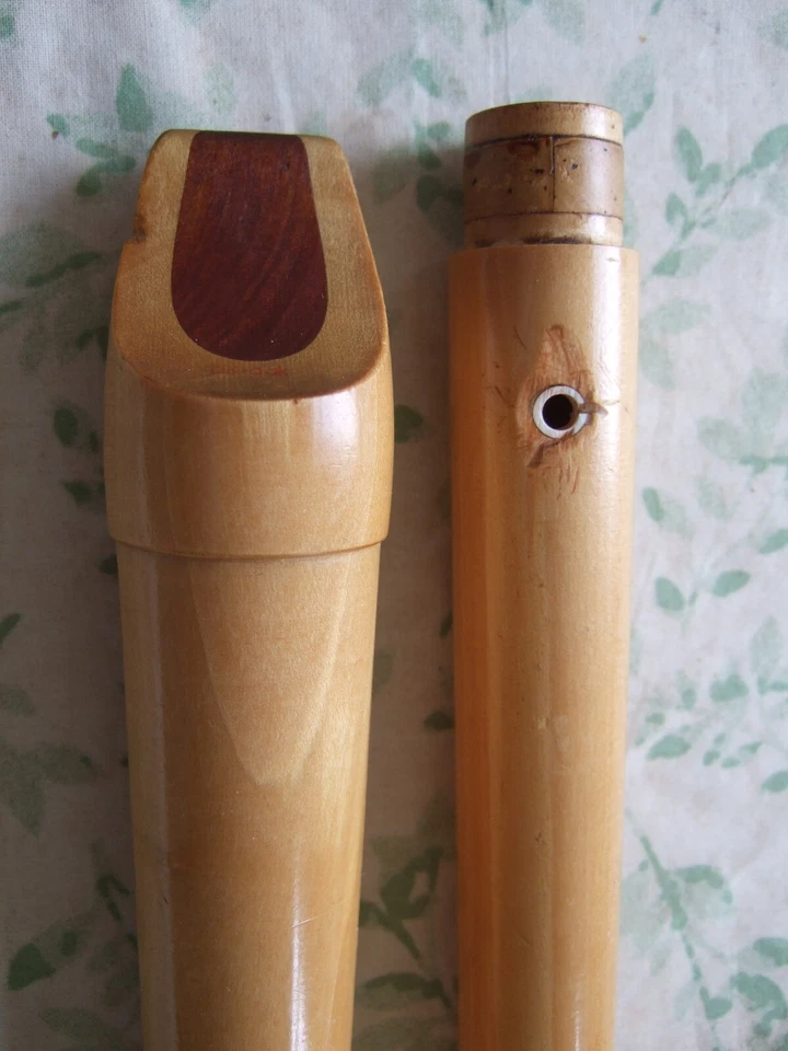 Moeck Tuju 236 Alto / Treble Recorder, Baroque,  Maple,  Visibile Signs of Use - Image 4 of 4