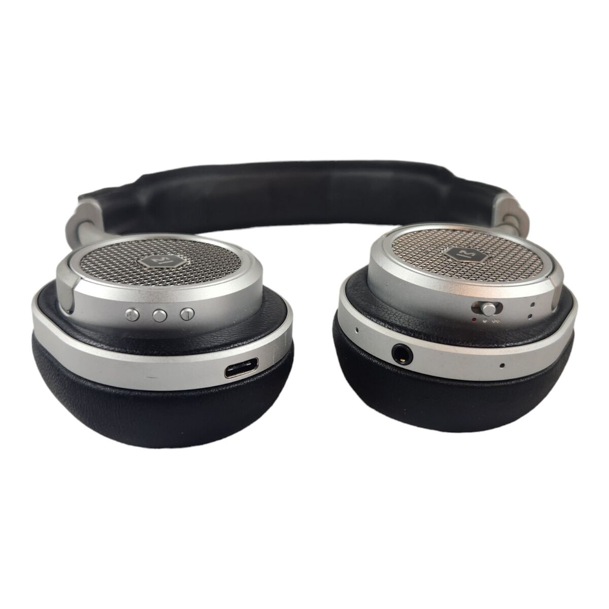 Master & Dynamic MW50 Black/Silver Wireless Headphones Only Master & Dynamic MW50 Black/Silver Wireless Headphones Only